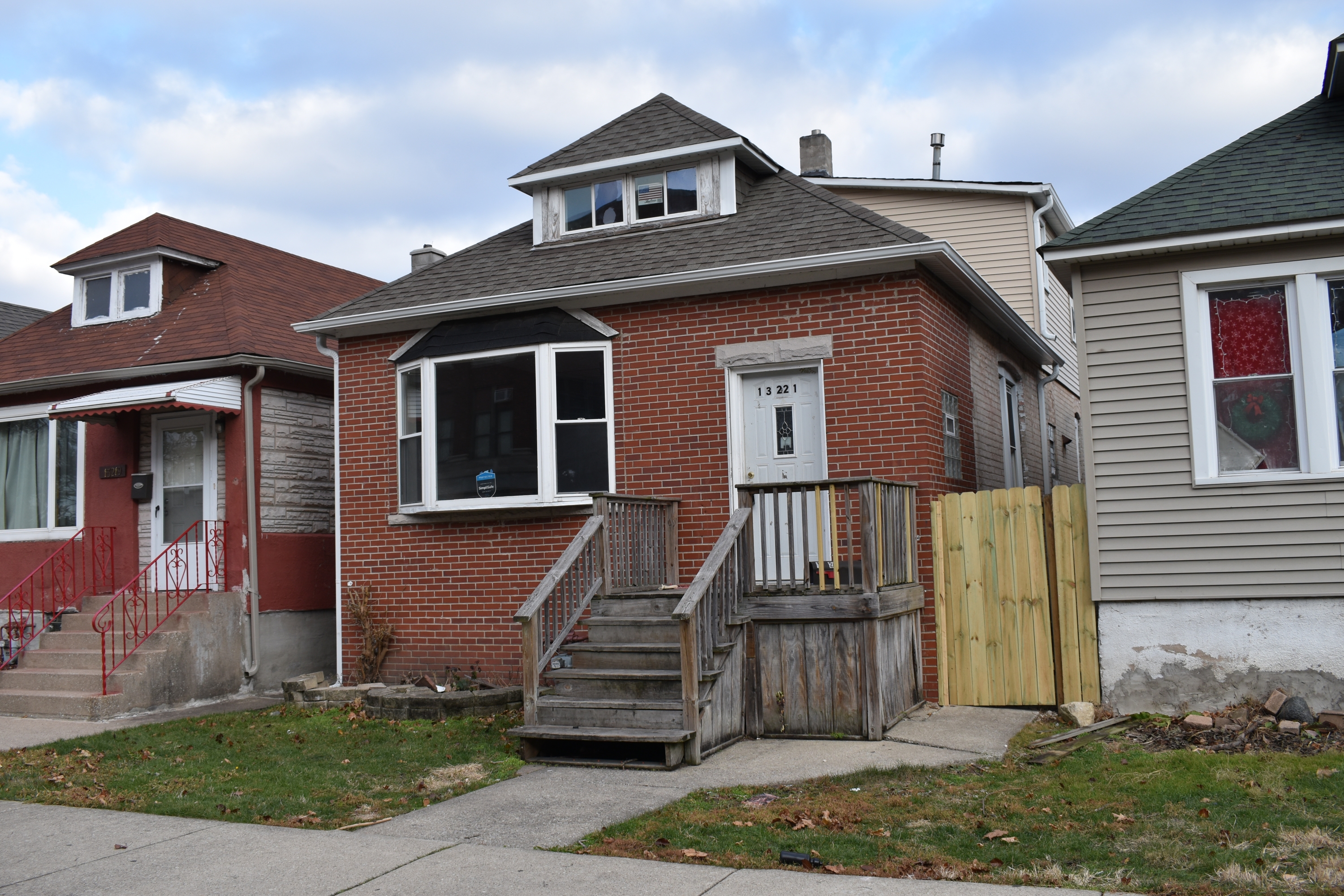 13221 South Buffalo Avenue